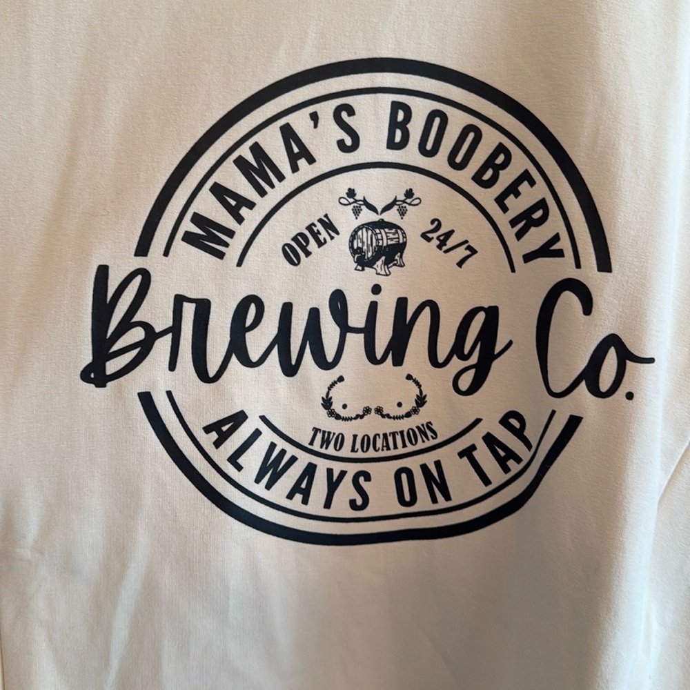 Breastfeeding friendly sweatshirt